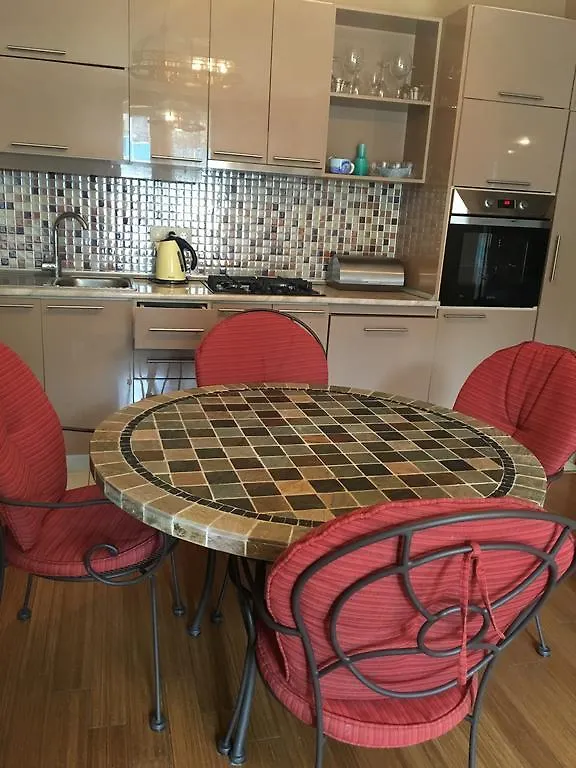 Apartment Sea Avenue Batumi